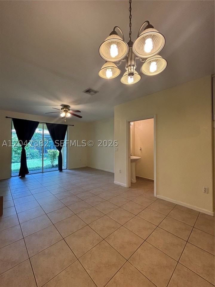 2549 Sw 83rd Ter #105 - Photo 4 of 19