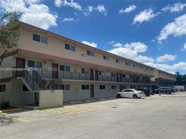featured image of 1650 W 44th Pl #119