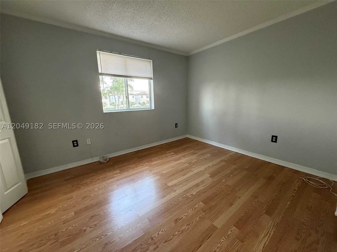 2304 Se 24th Ave #2304 - Photo 6 of 7