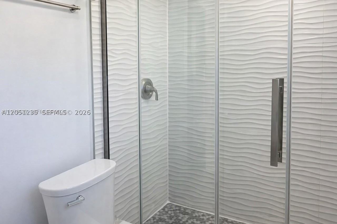25235 Sw 187th Ave #1 - Photo 2 of 6