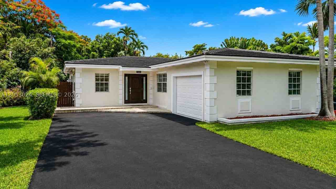 516 Gerona Ave - Photo 2 of 35