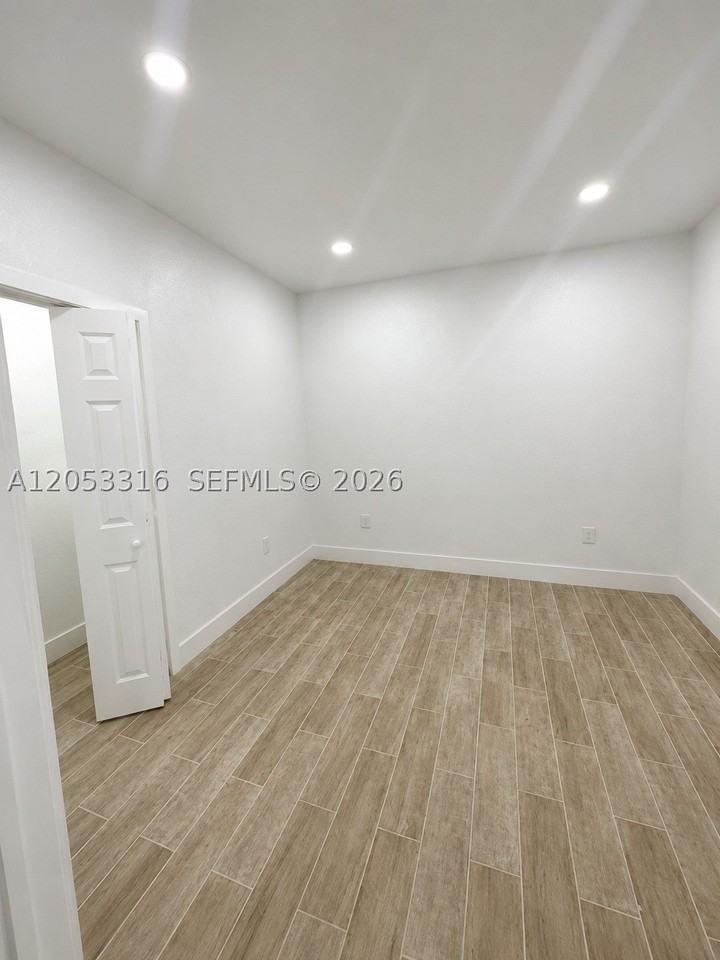 19311 Sw 320th St #1 - Photo 3 of 7