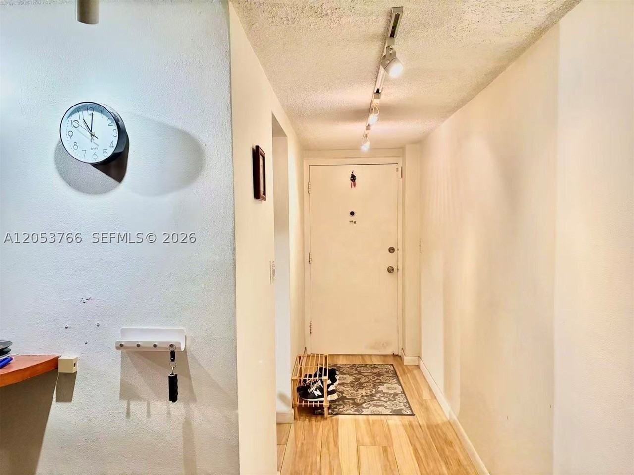 3660 Ne 166th St #415 - Photo 3 of 28