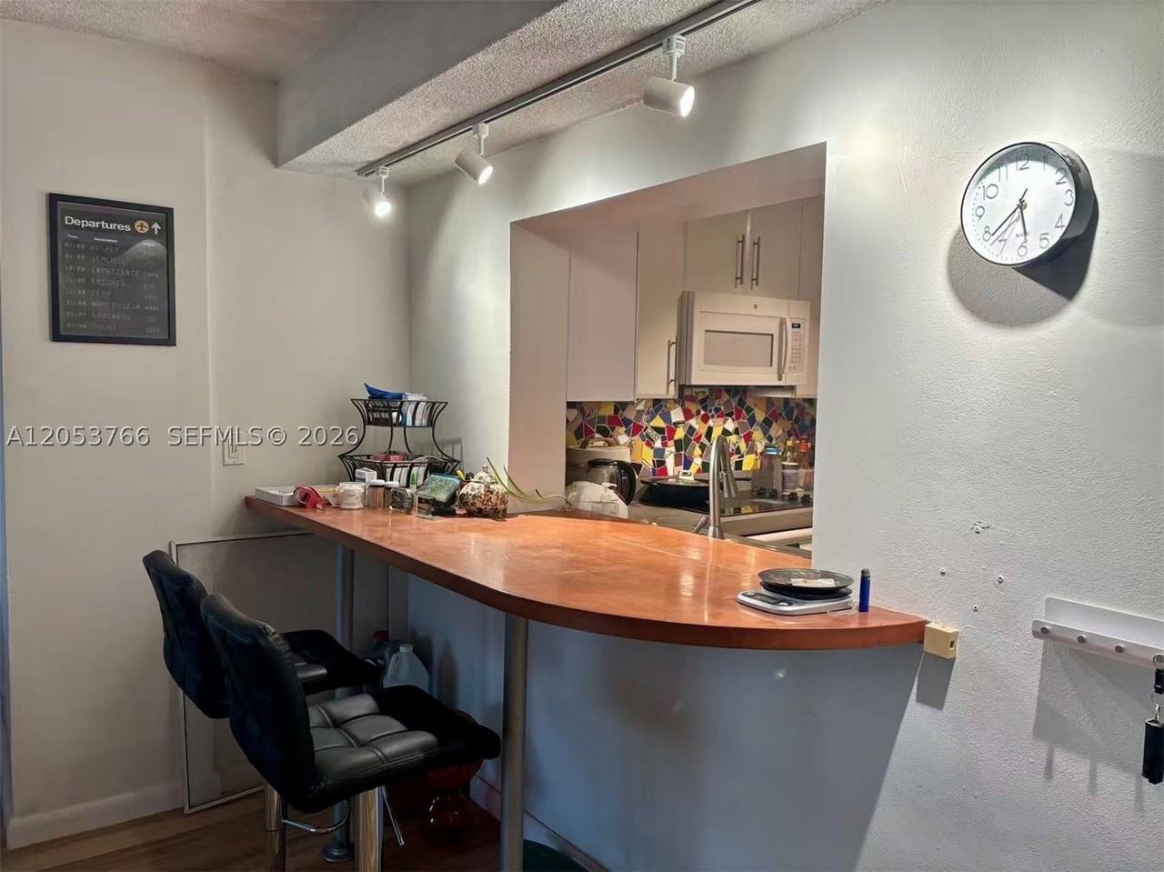 3660 Ne 166th St #415 - Photo 7 of 28