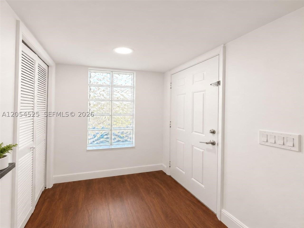 16571 Blatt Blvd #203 - Photo 3 of 50