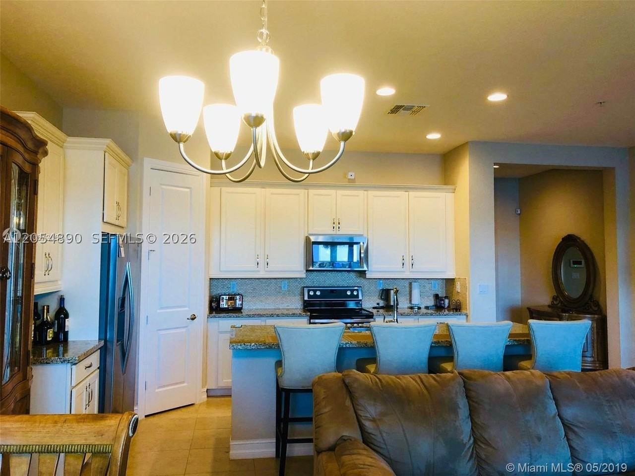 1409 Sw 113th Ave - Photo 5 of 25
