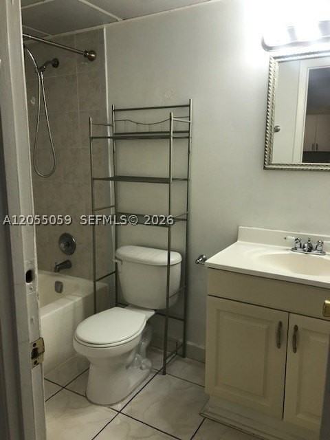 9440 Fontainebleau Blvd #514 - Photo 4 of 10