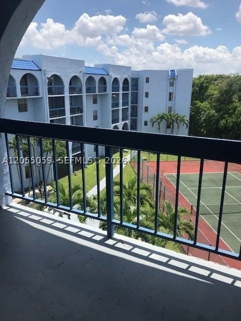 9440 Fontainebleau Blvd #514 - Photo 6 of 10