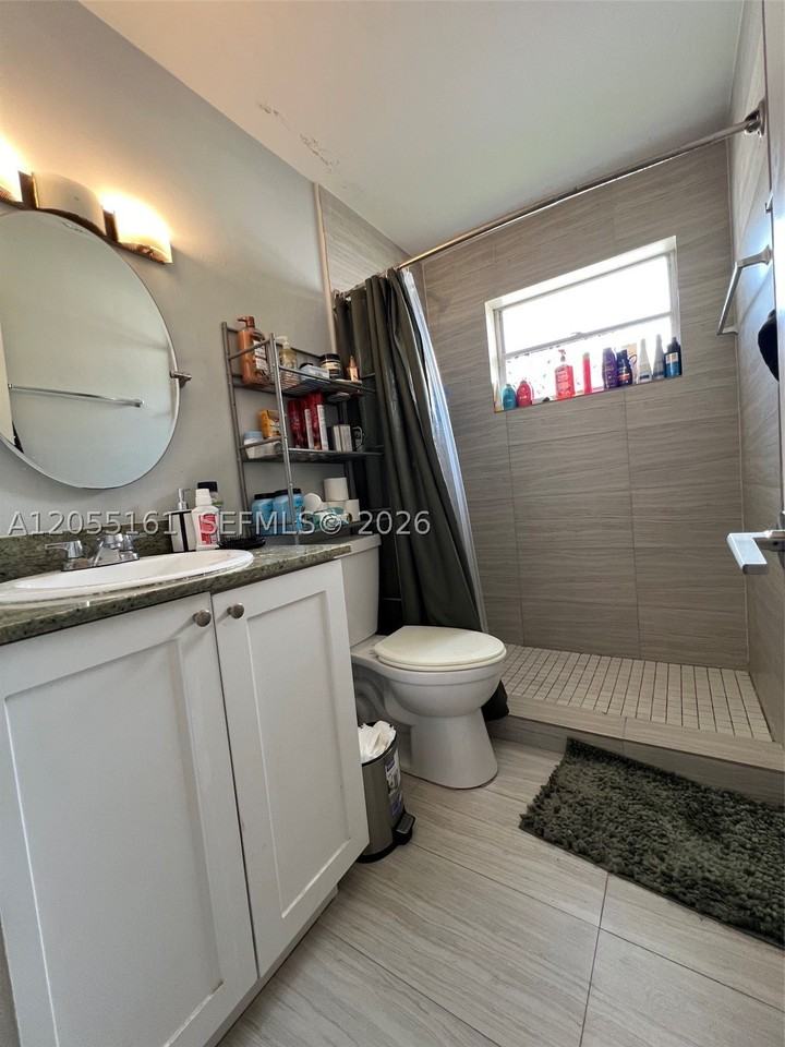 467 E 13th St #467A - Photo 7 of 7