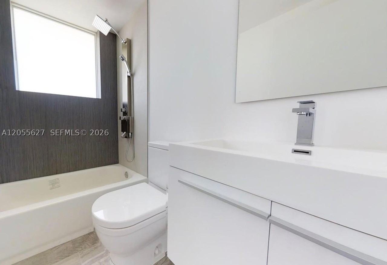 321 S Shore Dr #12 - Photo 7 of 7