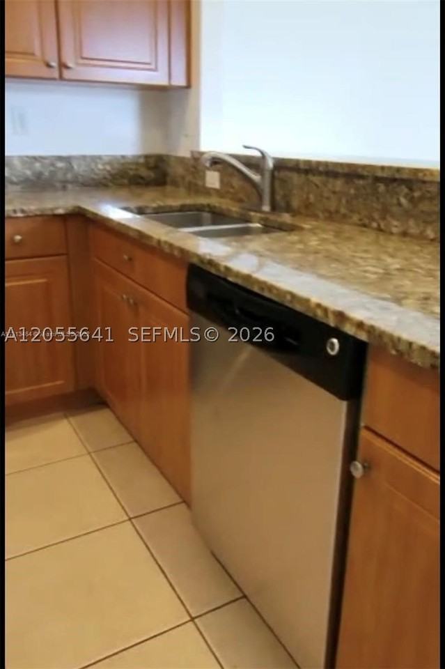 8264 Sw 27th St #108 - Photo 5 of 7