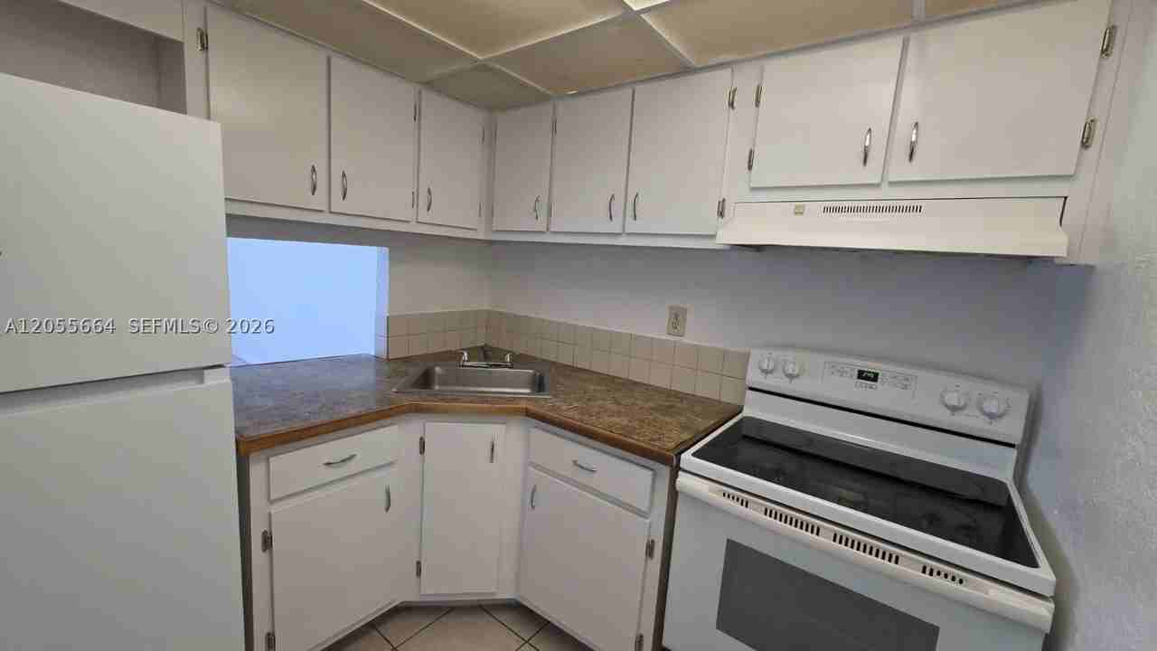 4550 Nw 9th St #308E