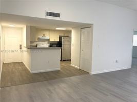 featured image of 9879 Nob Hill Ct #9879