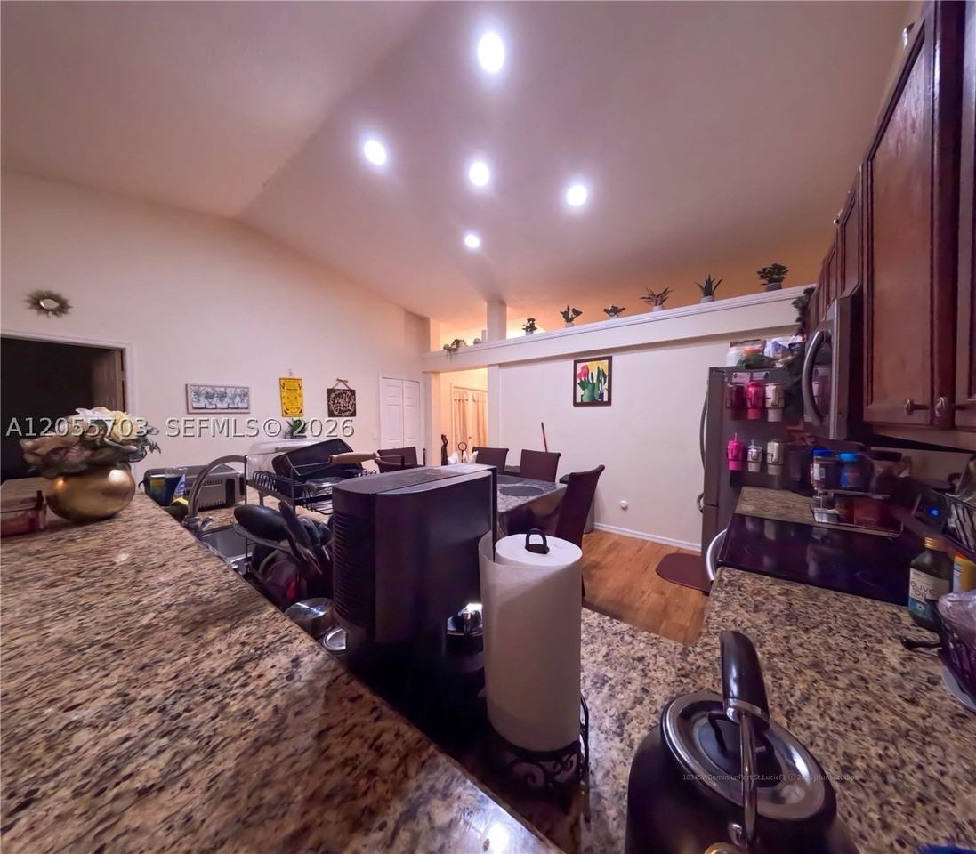 1834 Sw Gemini Ln - Photo 6 of 50