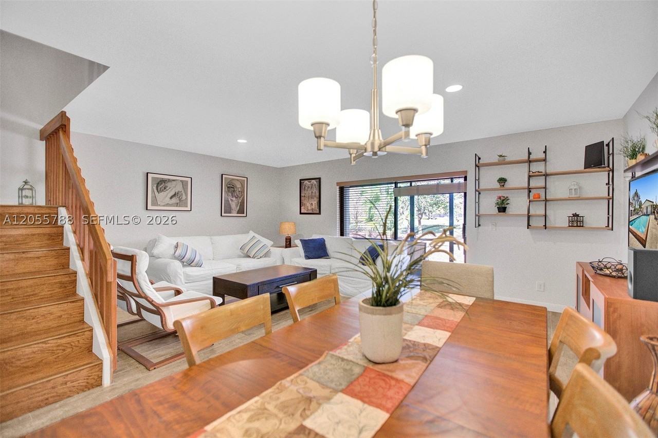 12471 Nw 3rd St #D2 - Photo 3 of 38
