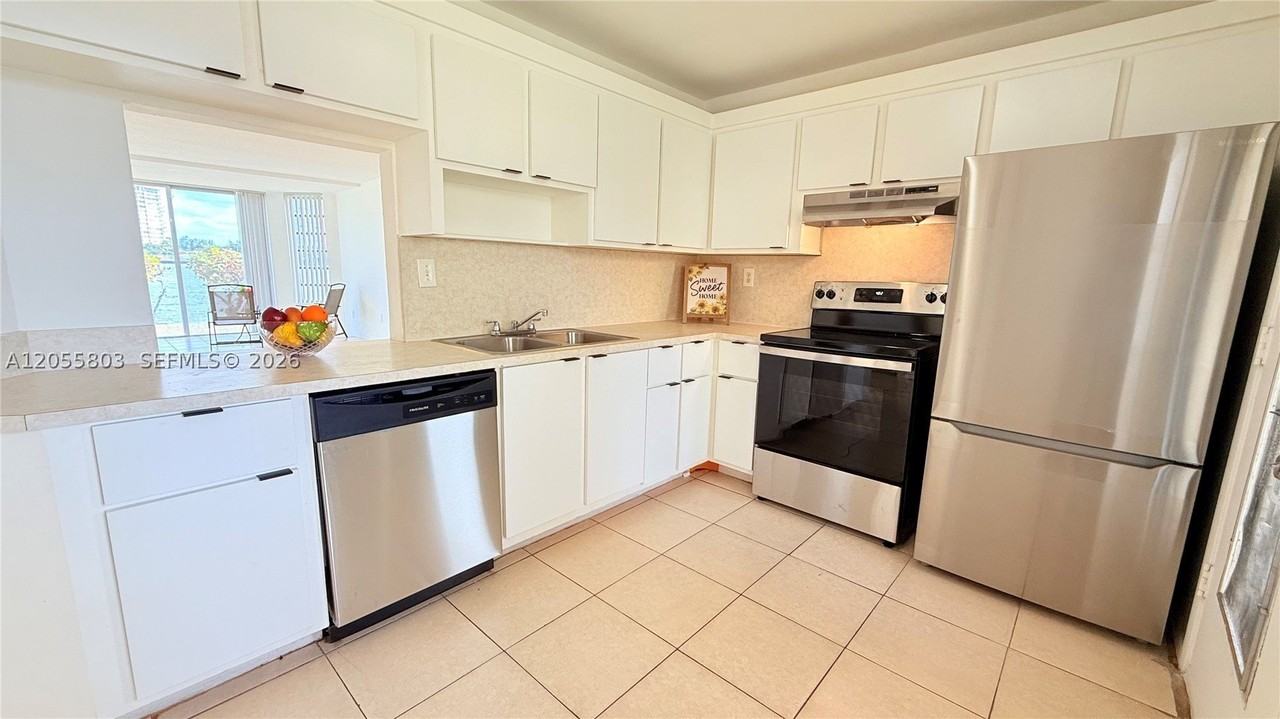 1302 Ne 191st St #A118 - Photo 2 of 29