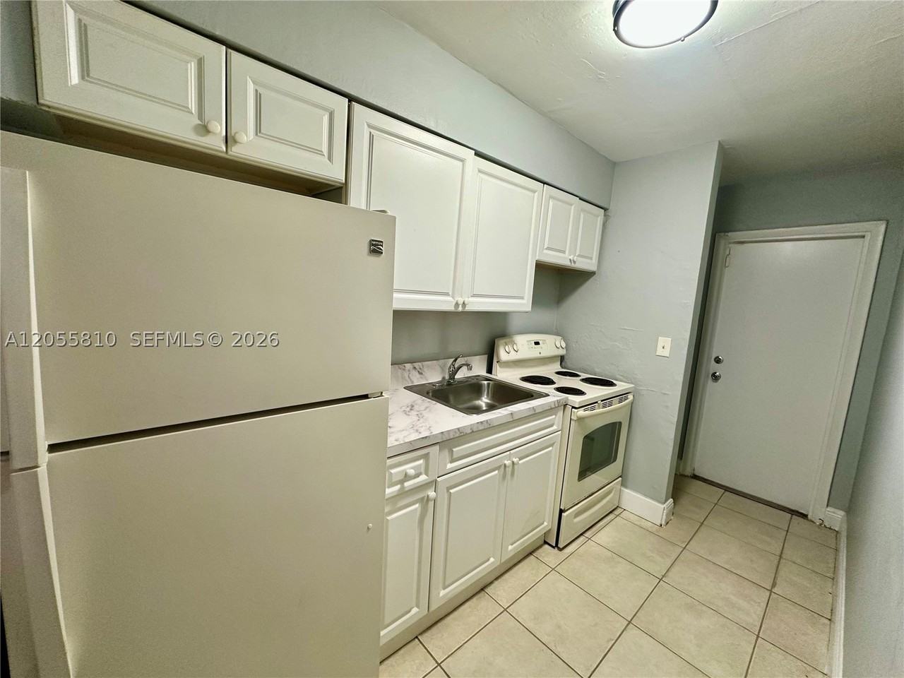 2110 Washington Ave #2110 - Photo 2 of 13