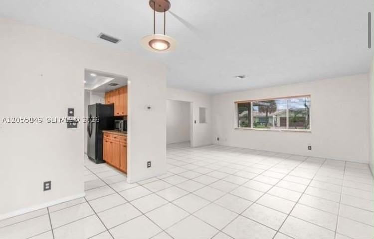 921 Terrace #0 - Photo 2 of 7
