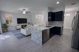 featured image of 4319 Greenbriar Ln