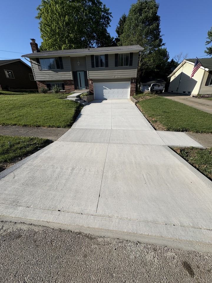 256 Monroe Dr #1 - Photo 2 of 16