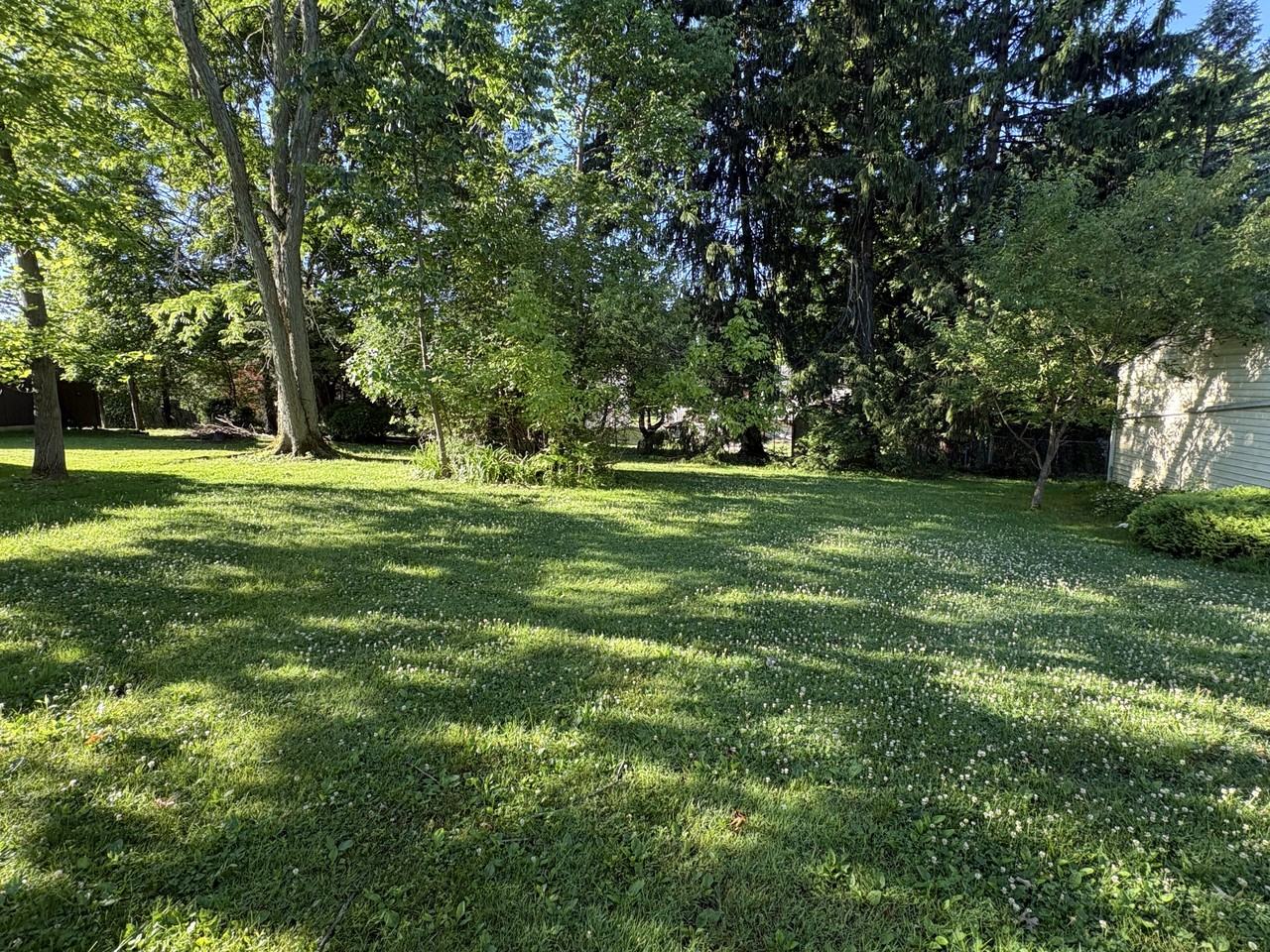 256 Monroe Dr #1 - Photo 4 of 16