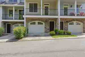 featured image of 1906 Ne 48th Way #1