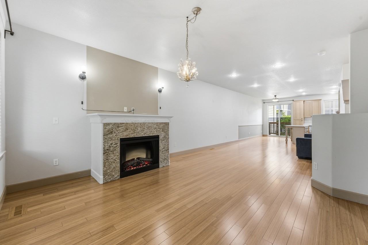 1906 Ne 48th Way #1 - Photo 5 of 37