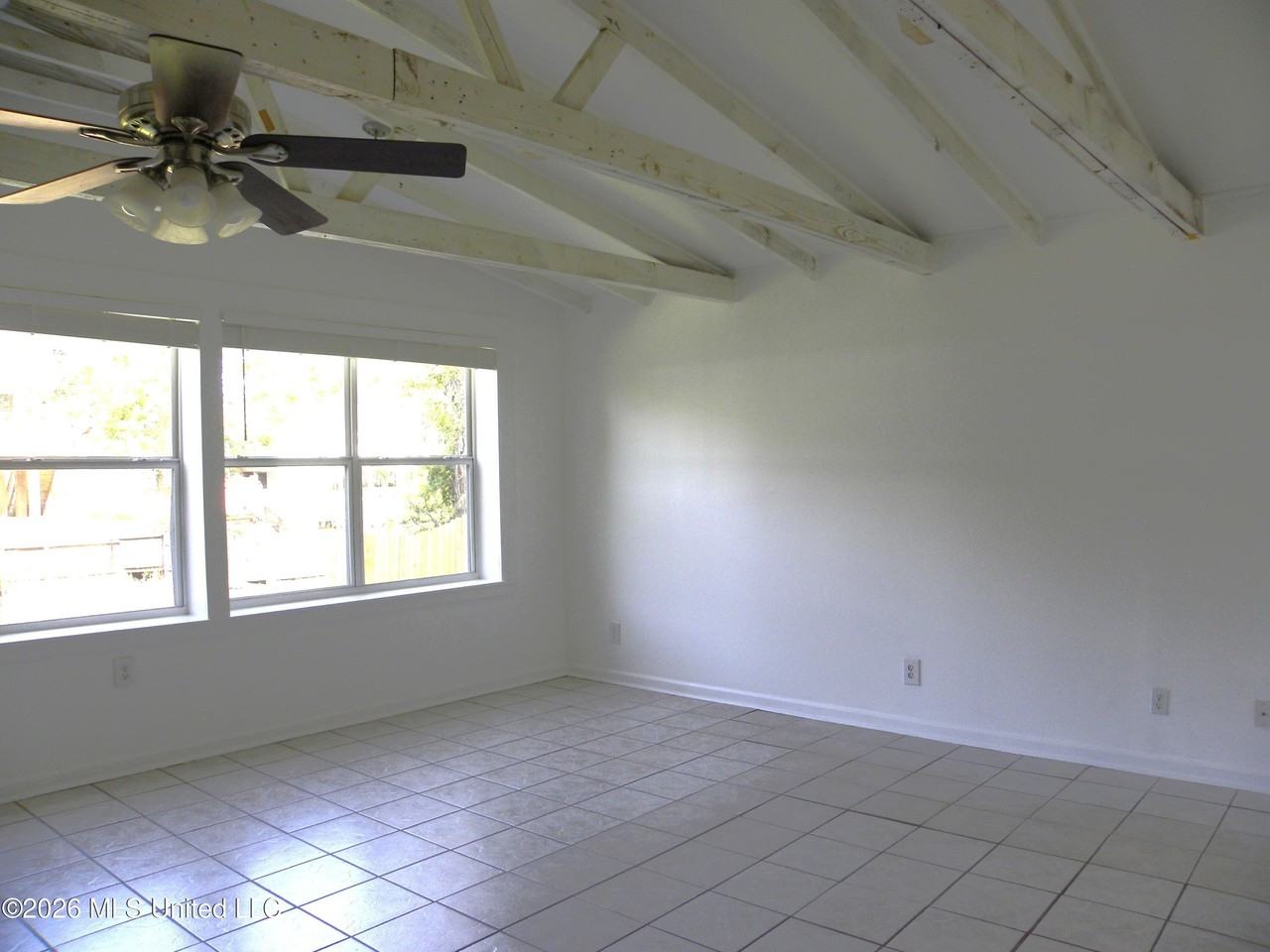 11447 Summer Lane Rd - Photo 5 of 28