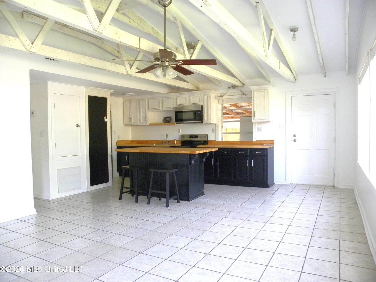 11447 Summer Lane Rd - Photo 6 of 28