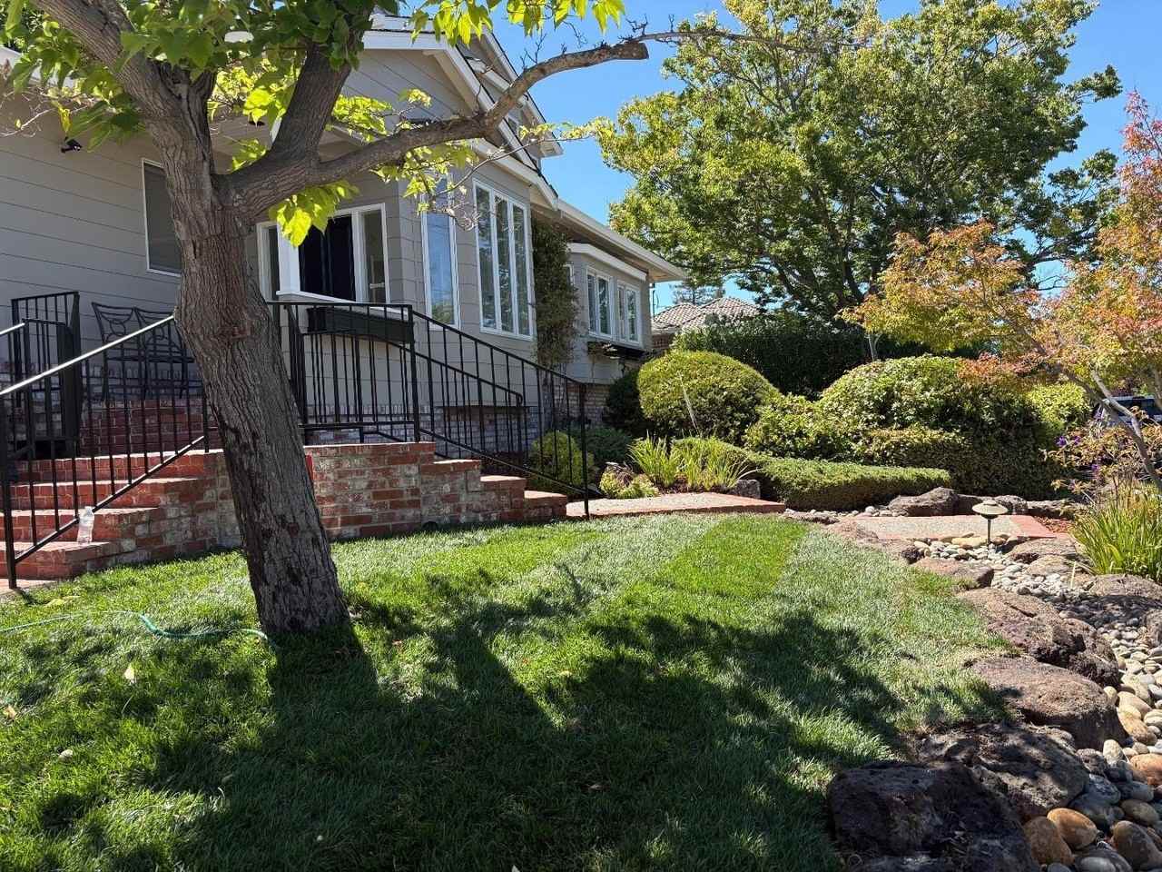 1251 Bellair Way - Photo 2 of 23