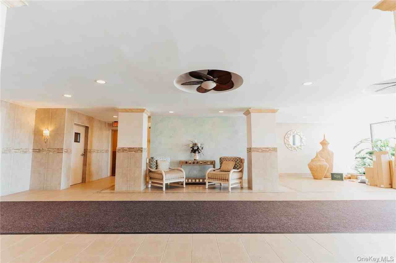 1 E Broadway #4B - Photo 5 of 15