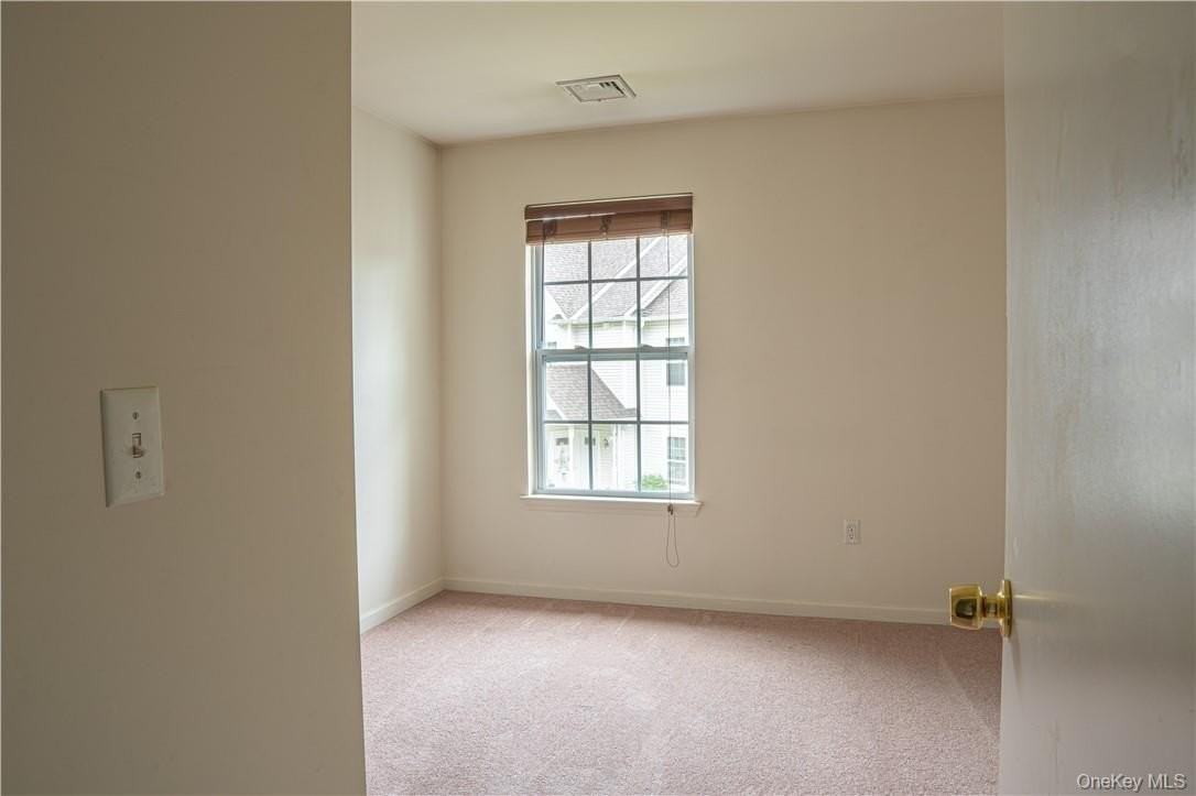 119 Ruth Ct - Photo 7 of 19