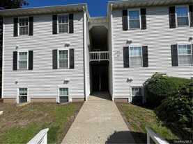 17 Lexington Hl #12 - Photo 1 of 1