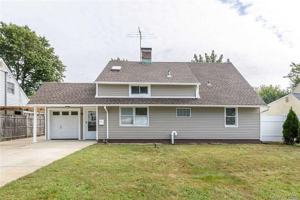 featured image of 68 Bloomingdale Rd
