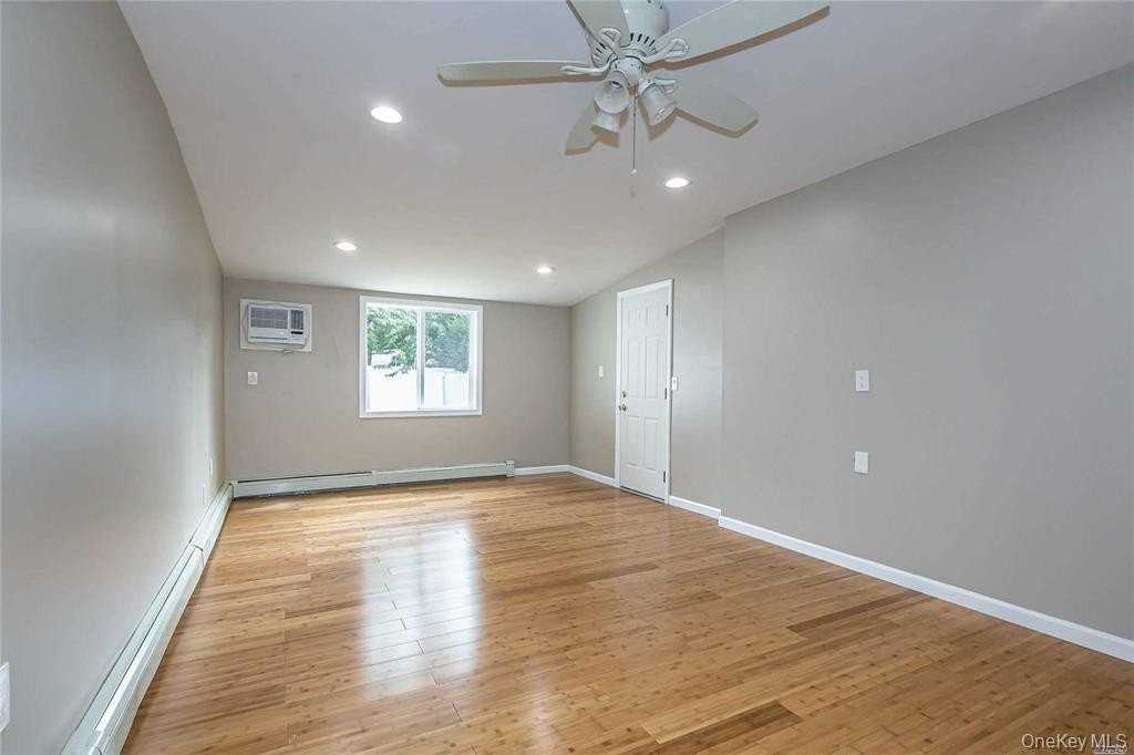 68 Bloomingdale Rd - Photo 3 of 17