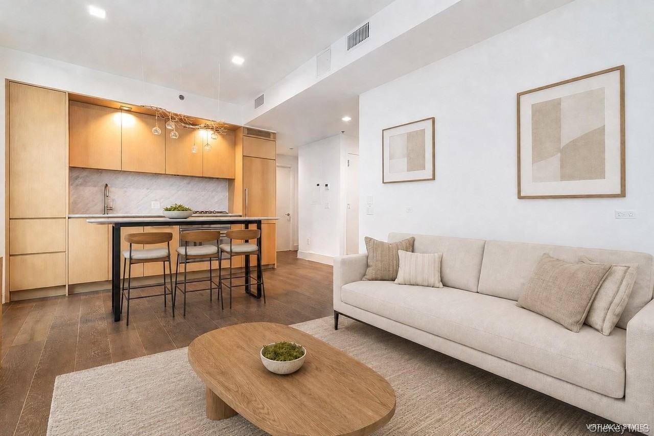 50 Greenpoint Ave #5A - Photo 2 of 14