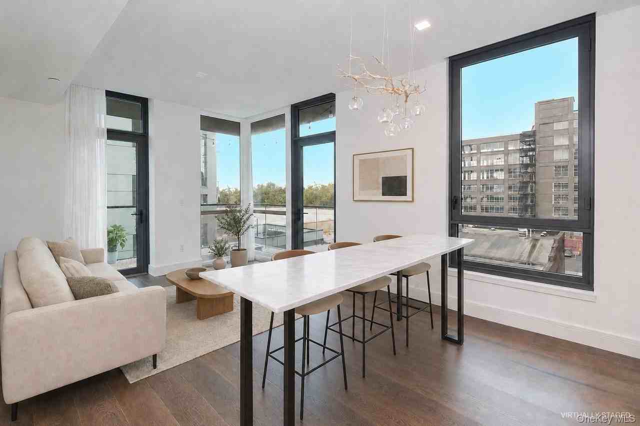 50 Greenpoint Ave #5A - Photo 4 of 14