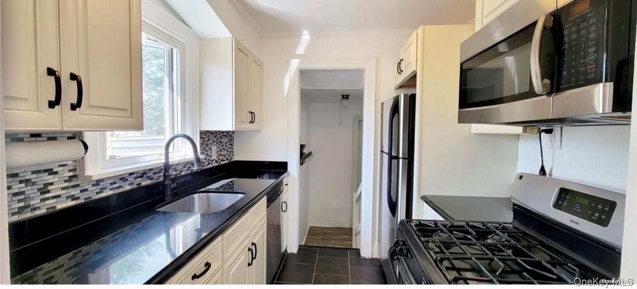 19 Poppy Ave - Photo 4 of 13