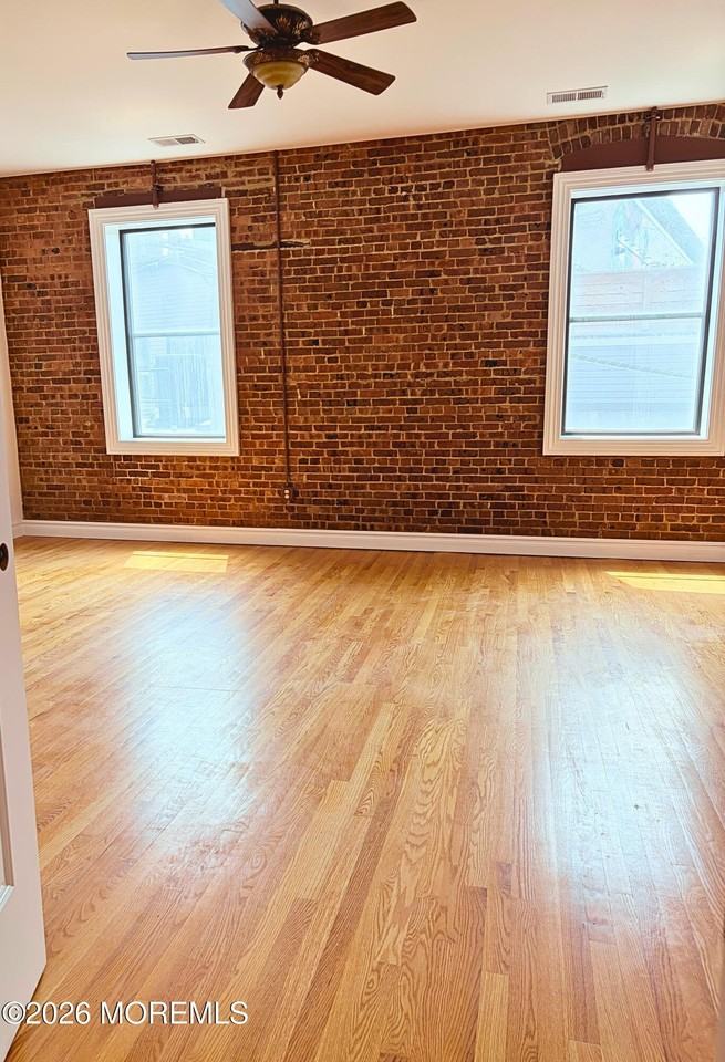 8 E Front St #303 - Photo 4 of 14