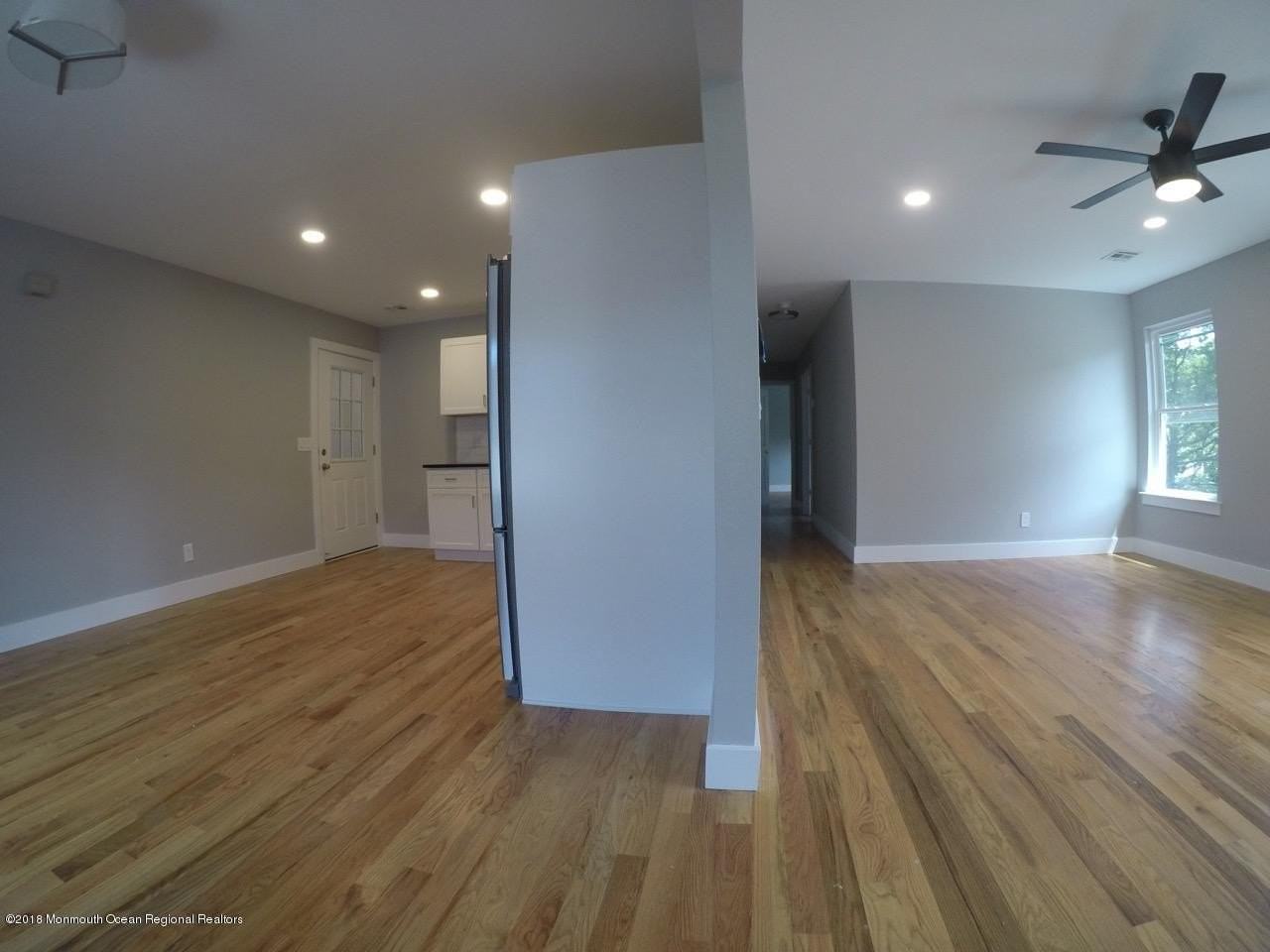 517 Asbury Ave #C - Photo 7 of 18