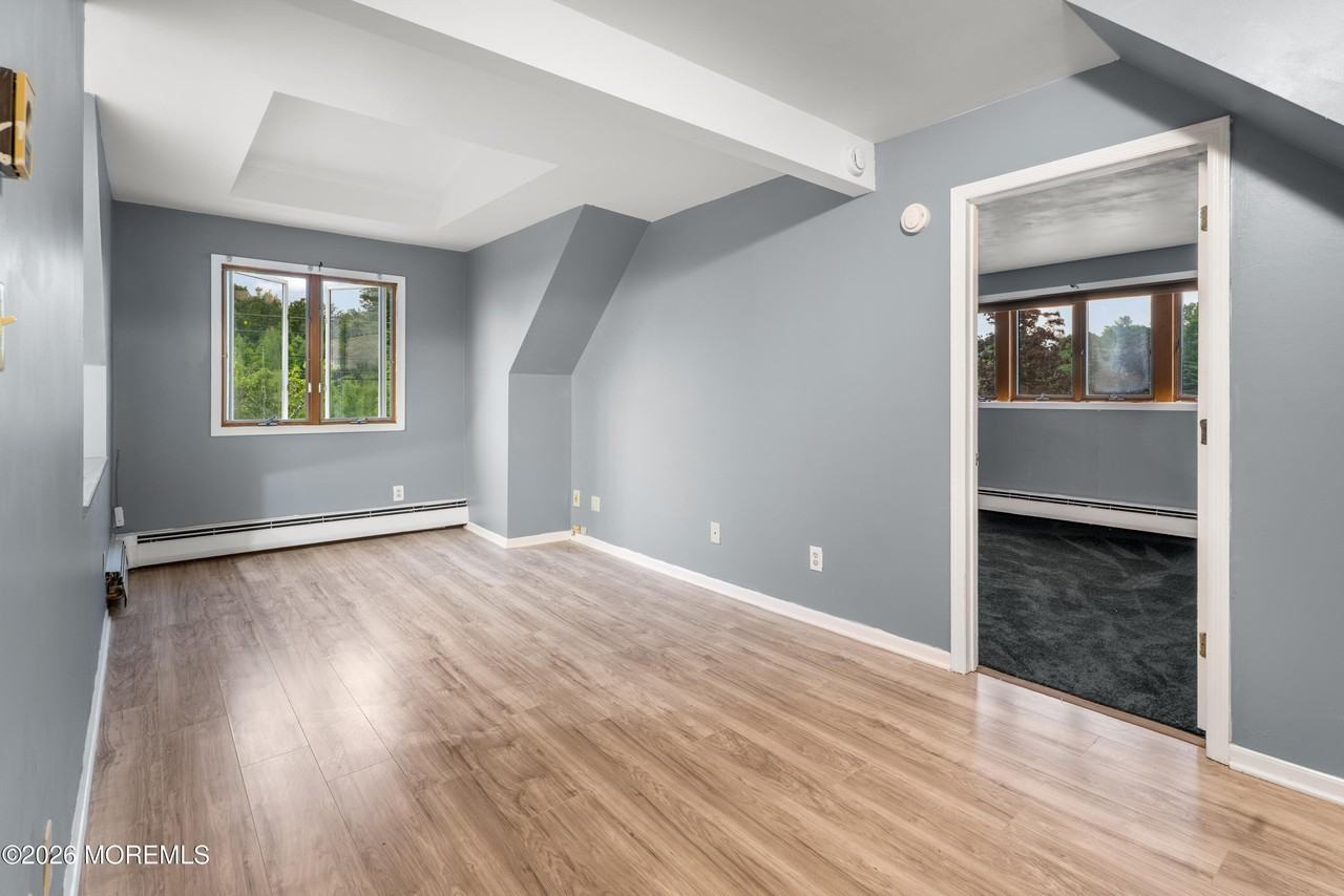 96 Wilson Ave - Photo 3 of 14