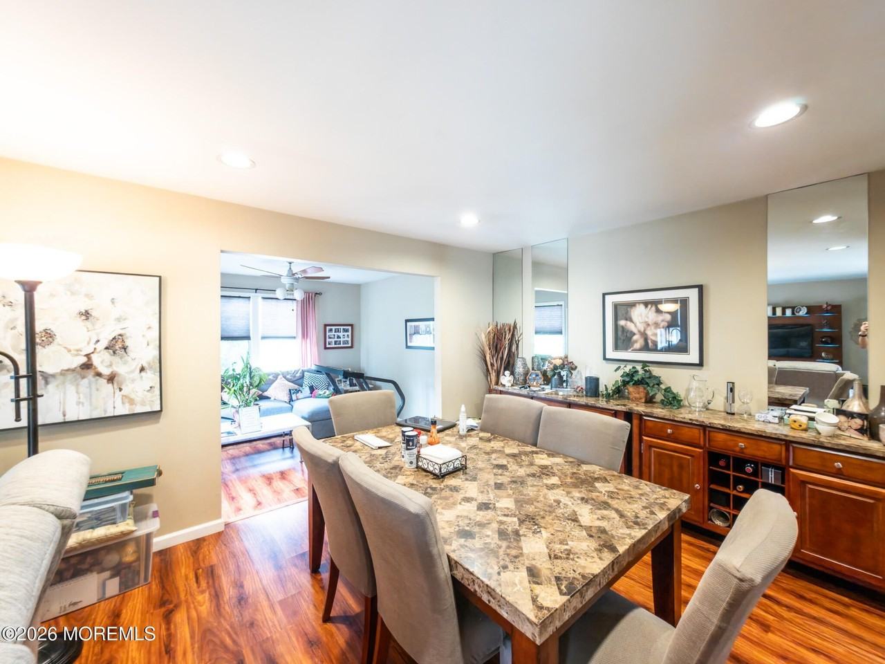 6B Patrick Henry Ct - Photo 6 of 24