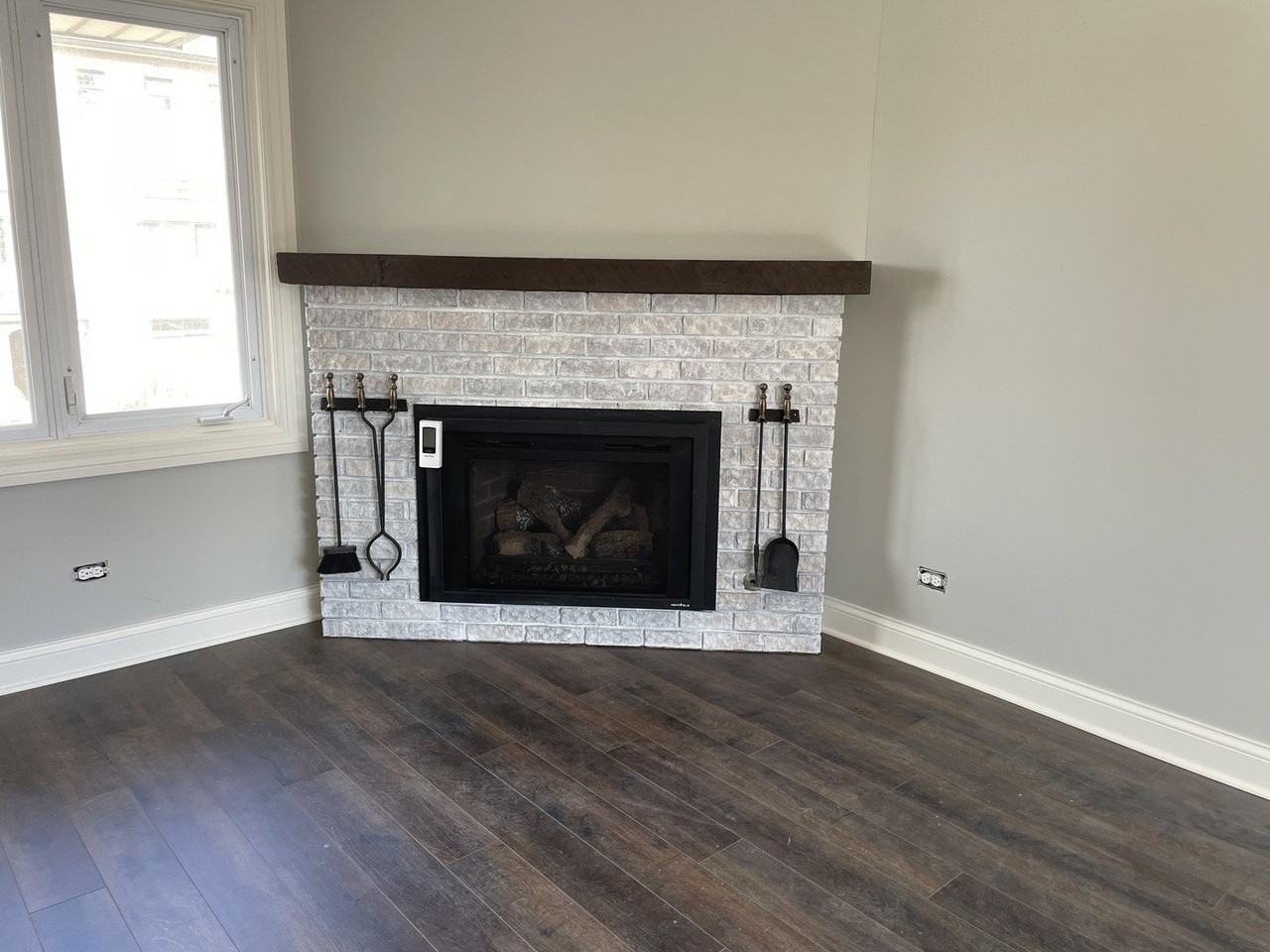 129 W Quincy St #1 - Photo 3 of 16