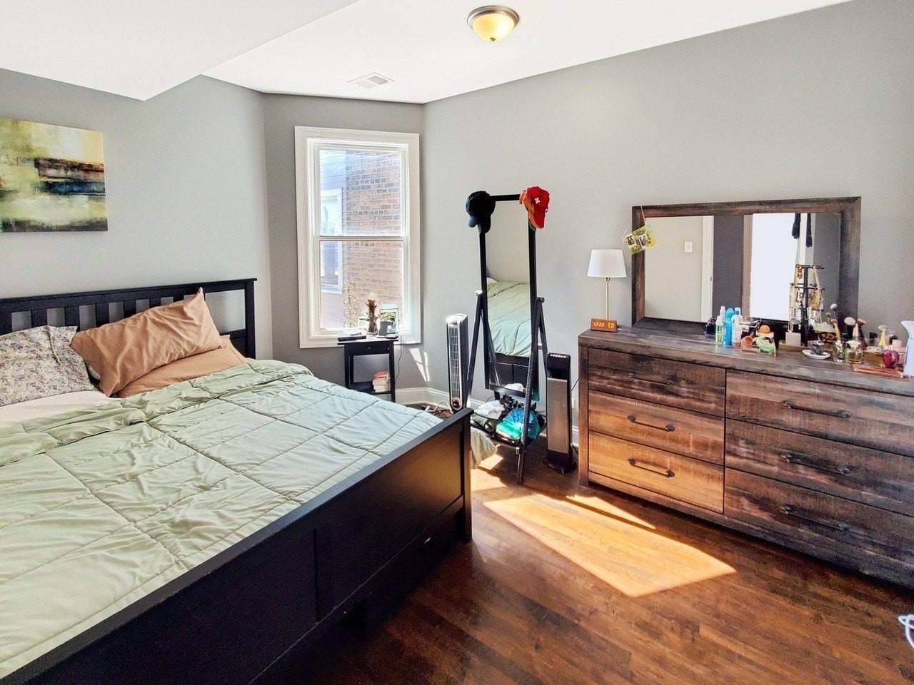 3215 W Warner Ave #2 - Photo 7 of 9