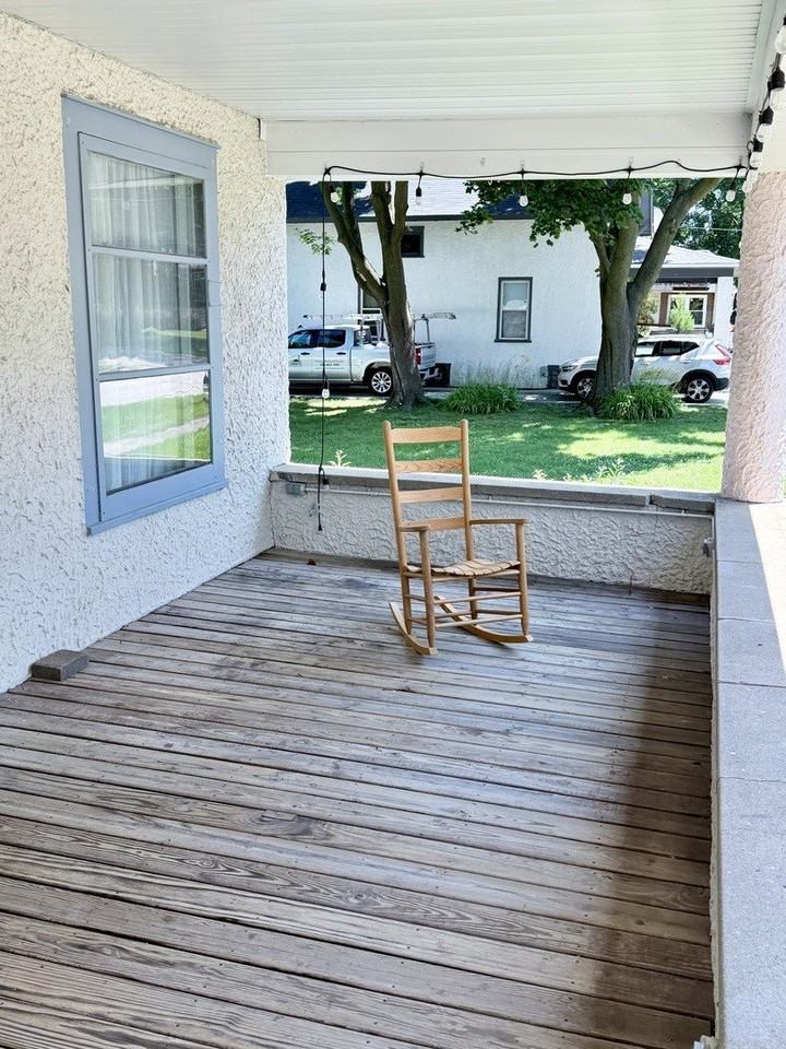 124 E Sunnyside Ave - Photo 3 of 22