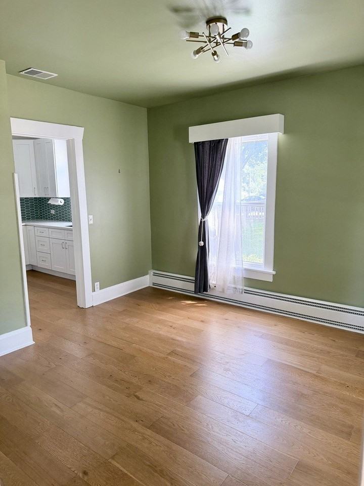 124 E Sunnyside Ave - Photo 5 of 22