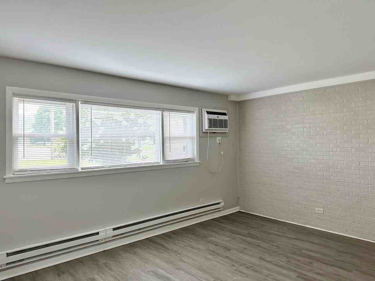 9709 Lorraine Dr #4 - Photo 5 of 12