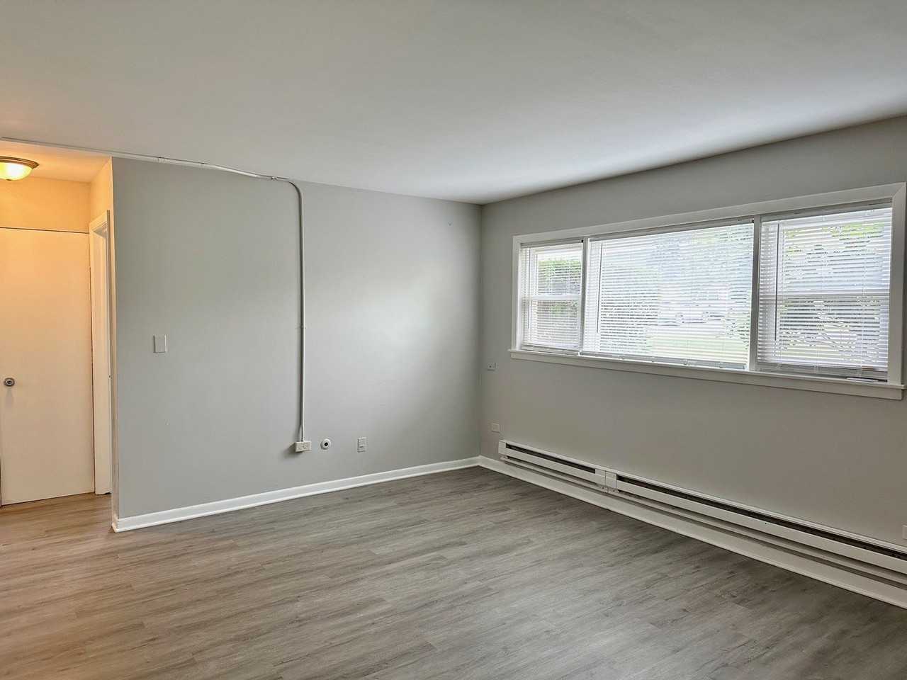 9709 Lorraine Dr #4 - Photo 7 of 12