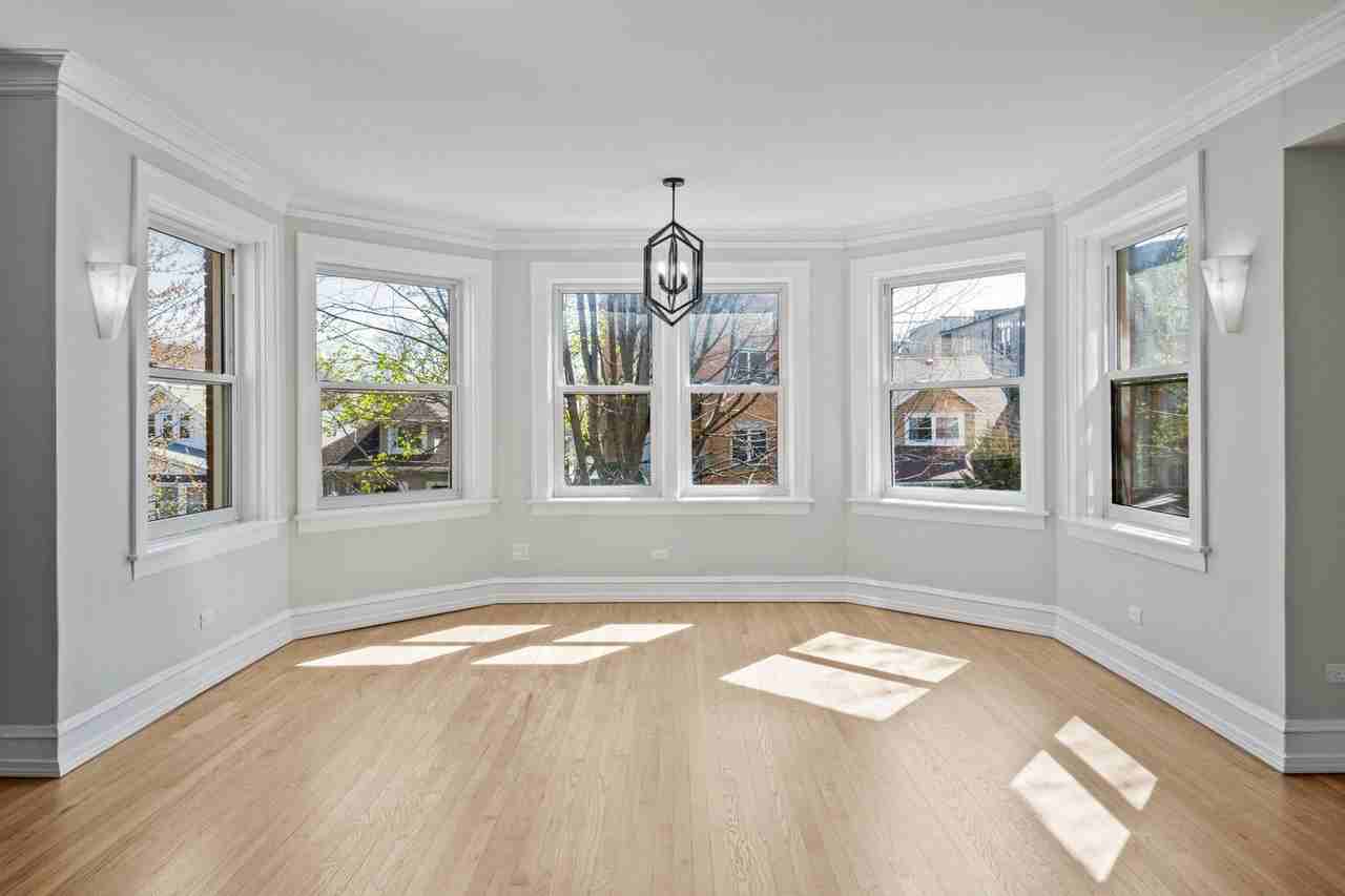 4834 N Springfield Ave #2 - Photo 4 of 36