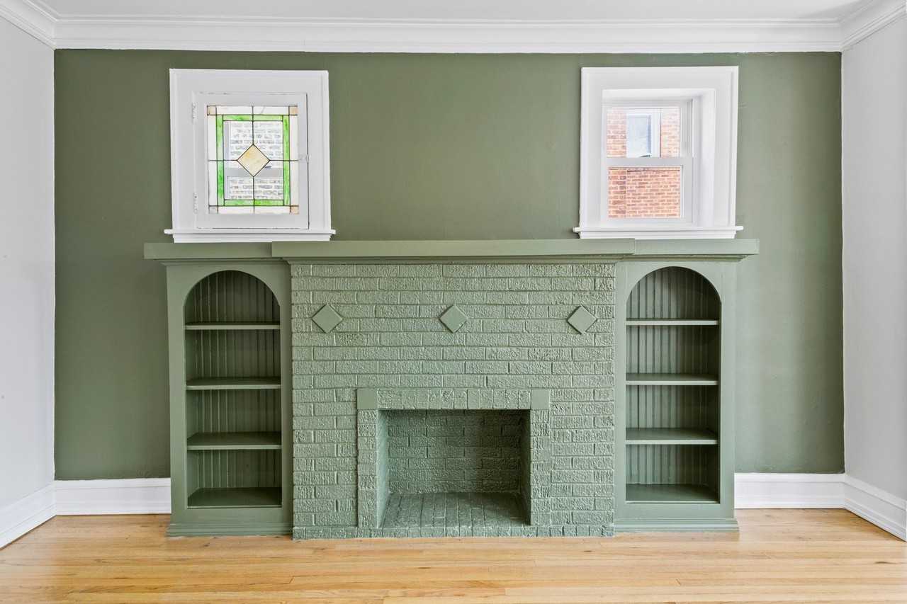 4834 N Springfield Ave #2 - Photo 5 of 36